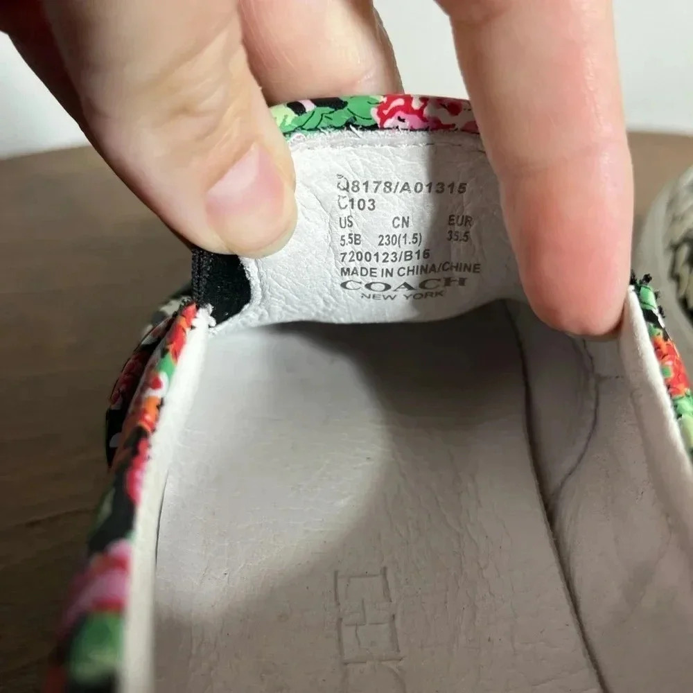 Coach‎ WOMENS FLORAL/ANIMAL SKATE SLIP ON SNEAKERS 5.5 - Women - Picture 5 of 5